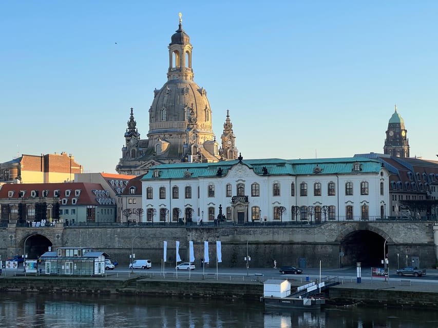 Dresden Old Town - Guided Walking Tour in English - Brühlsche Terrasse above the Elbe