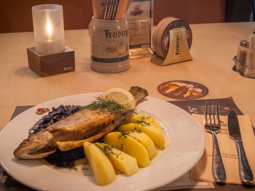 Dresden: Walking Tour with a Night Watchman including a Meal - Group size, age, and the right kind of visitor