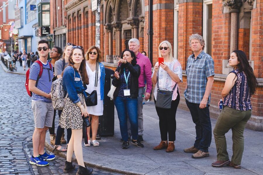 Dublin: Delicious Walking Food Tour - The tasting stops: more than quick samples