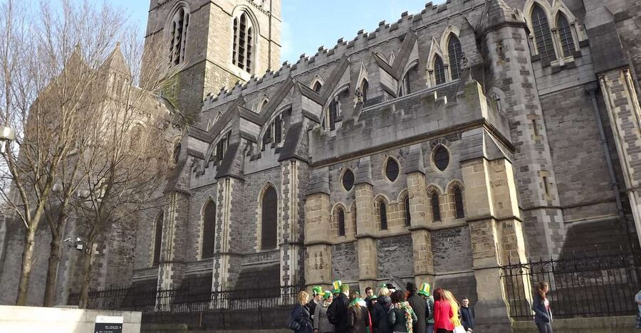 Dublin: Highlights and Hidden Corners Walking Tour - The Dublin details that make this walk worthwhile