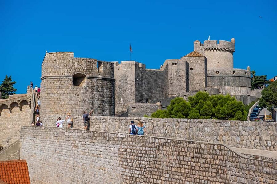 Dubrovnik: City Walls, Old Town Walking Tour & Adriatic View - Churches, the Cathedral, and the Jesuit Stairs