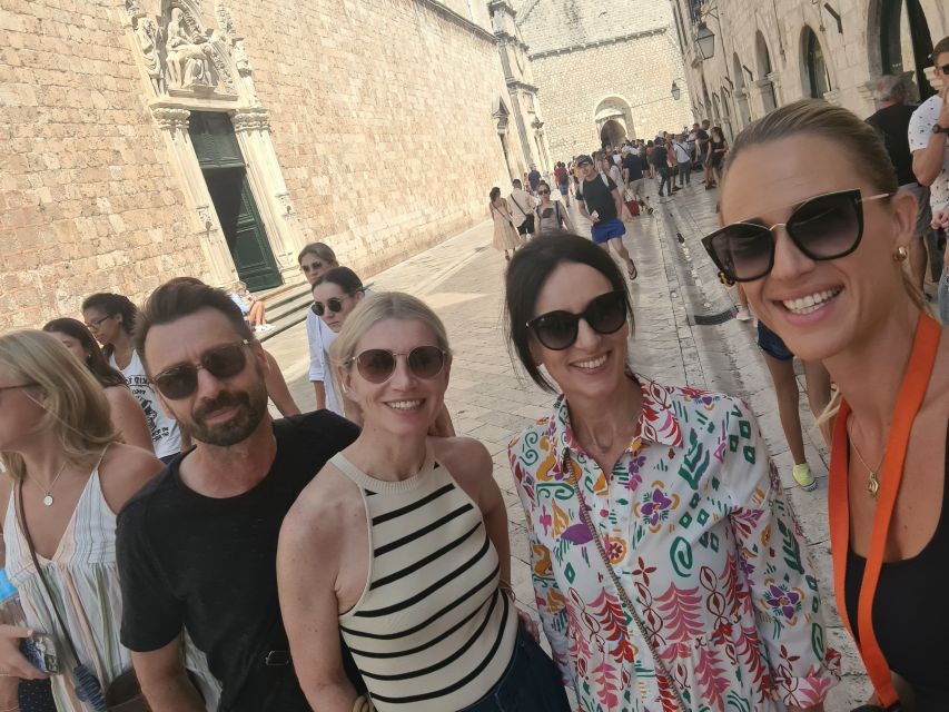 Dubrovnik: Explore Dubrovnik Old Town Walking Tour - Guides who make the difference