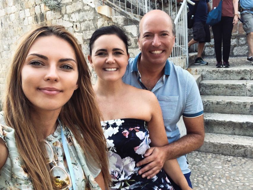 Dubrovnik: Explore Dubrovnik Old Town Walking Tour - Walking from the 7th century into modern Dubrovnik