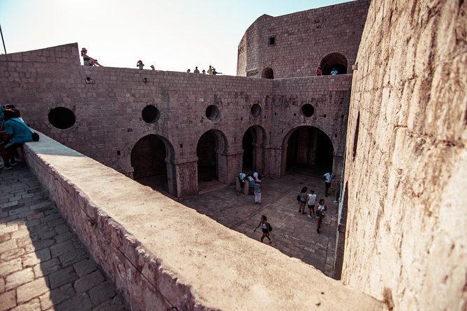 Dubrovnik: Game of Thrones Walking Tour - The Iron Throne photo finish
