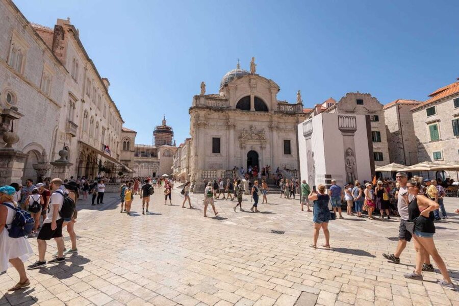Dubrovnik: History and Game of Thrones Walking Tour - Pile Gate and the old entrance to Dubrovnik