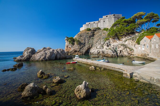 Dubrovnik Old Town History Walking Tour - Gundulic Square and the Rector’s Palace