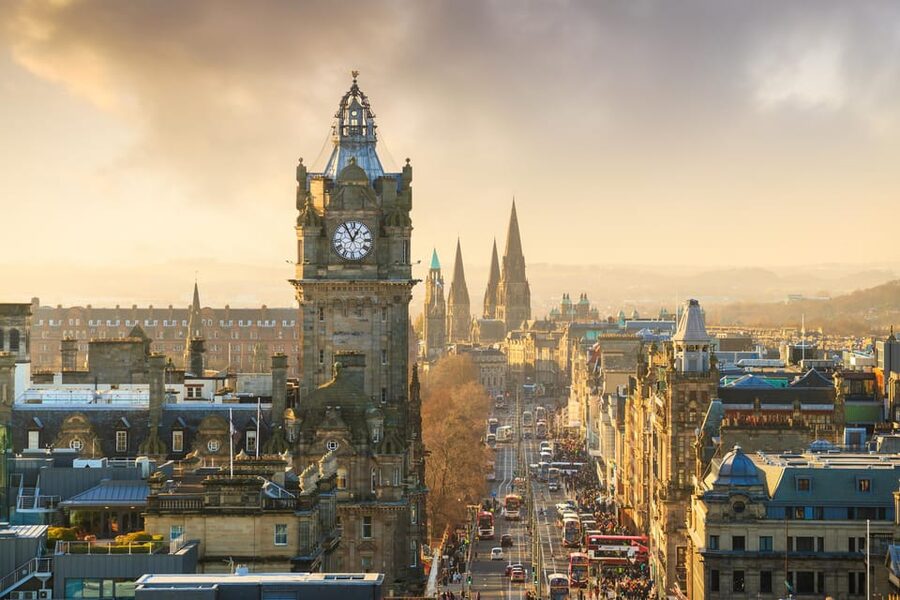 Edinburgh: City Highlights Walking Tour - St. Giles’ Cathedral and Scotland’s public story