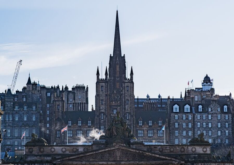 Edinburgh: Dark Secrets of the Old Town Ghost Walking Tour - The Black Death and the people who fought it