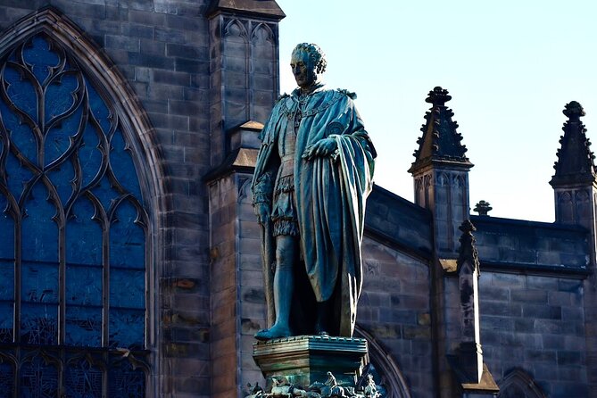 Edinburgh Food Tour with Scotch, Haggis, a Secret Dish & More - Whisky tasting with a Lowland single malt