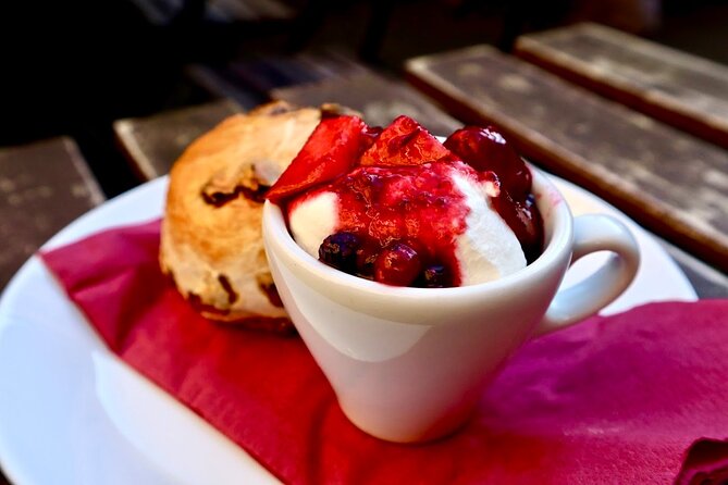 Edinburgh Food Tour with Scotch, Haggis, a Secret Dish & More - Haggis, neeps, and tatties without the mystery