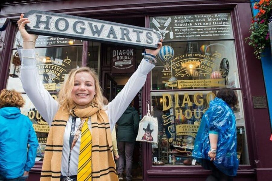 Edinburgh: Guided Harry Potter Walking Tour - Victoria Street and the Diagon Alley idea