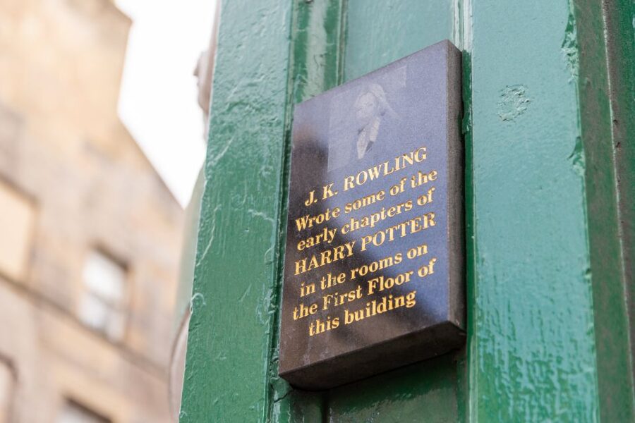 Edinburgh: Harry Potter Magical Guided Walking Tour - The quiz makes the walk more than a lecture