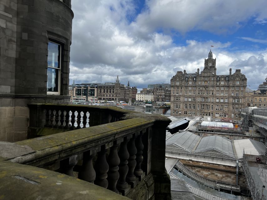 Edinburgh: Harry Potter Wizard Walking Tour, Kids Join Free - Starting on the Royal Mile at Tron Kirk