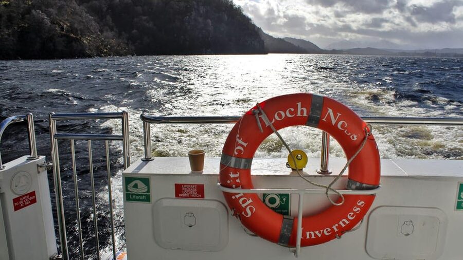 Edinburgh: Loch Ness, Scenic Walk, Glencoe & Whisky Day Tour - Loch Ness: cruise or shore time?