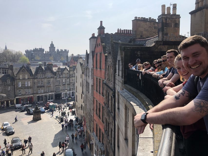 Edinburgh: Mountebank Comedy Walk - Unicorns, pub names, and Scottish cultural quirks