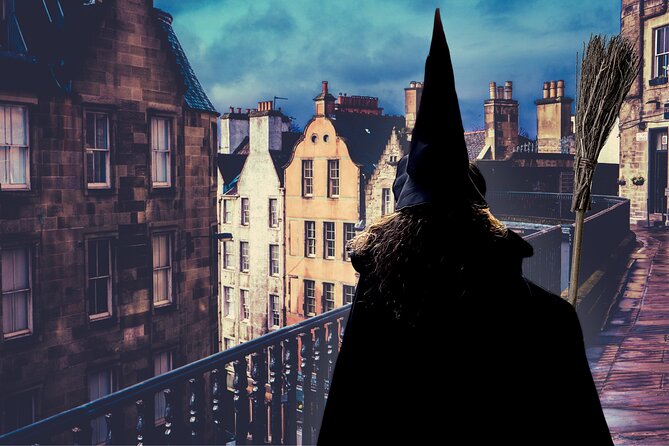 Edinburgh: Witches & Haunted History Walking Tour - Ending at Grassmarket and Half-Hangit Maggie