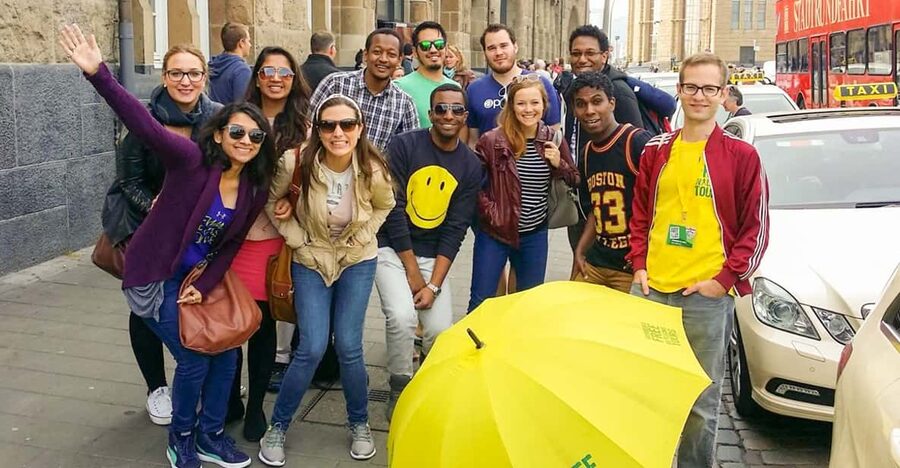 English Harbor&St. Pauli Pay-What-You-Want Walking Tour - Why the small group changes the experience