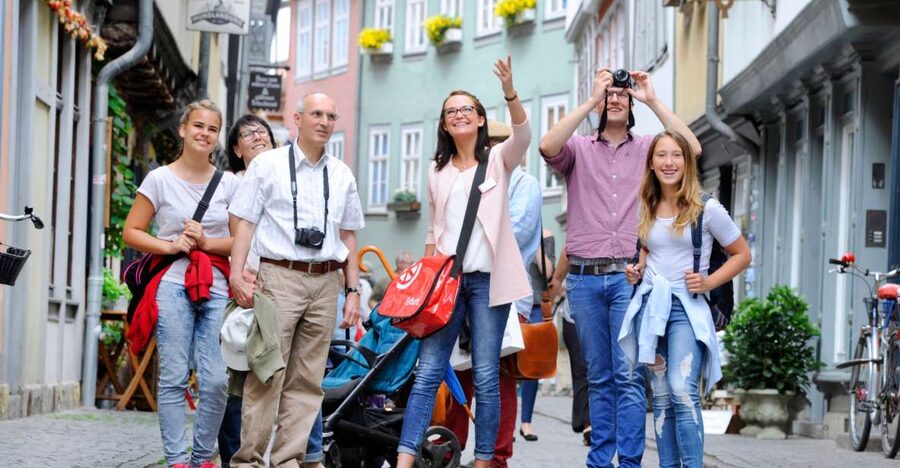 Erfurt: Old Town Guided Walking Tour - Starting behind the tourist office