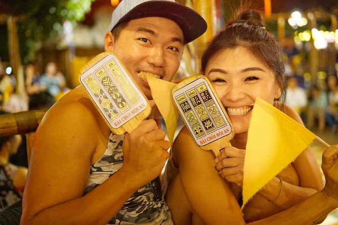 Evening Walking Food Tour, folk game and lantern boat - Who should book this evening tour?