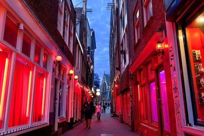Evening Walking Tour: The Dark Side of Antwerp - FelixArchief and Antwerp’s port identity