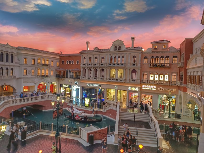 Explore Must-See Spots: Las Vegas Strip Walking Tour - Five useful things to know before booking