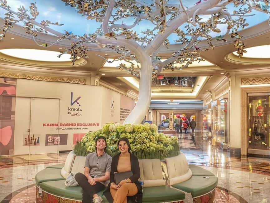 Explore Must-See Spots: Las Vegas Strip Walking Tour - Cosmopolitan, Crystals, and Eataly