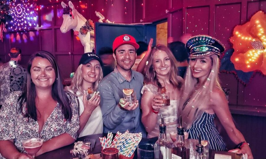 Explore Must-See Spots: Las Vegas Strip Walking Tour - What makes the guide’s style different