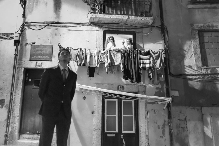 Fado: Musical Walking Tour with Food & Live Show - Dinner in an Alfama fado house