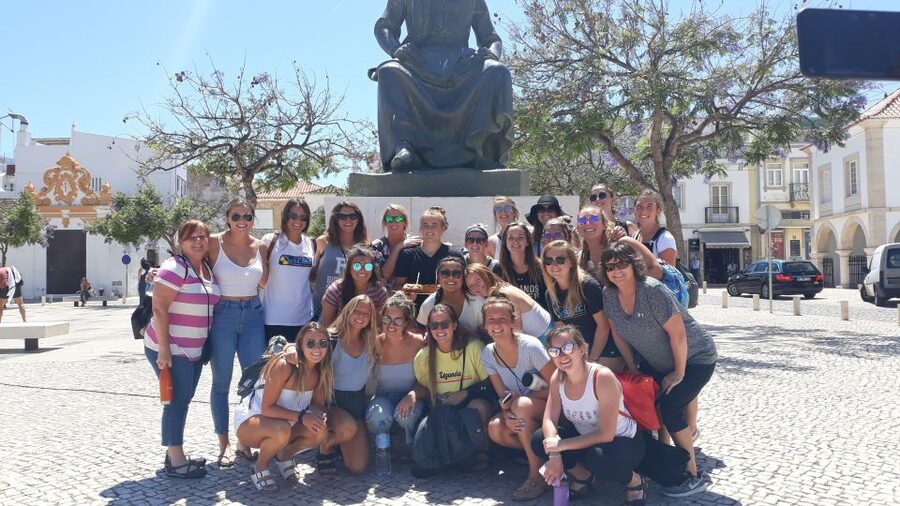 Faro: Old Town Guided Walking Food Tour - Starting at Faro’s Old Town arch