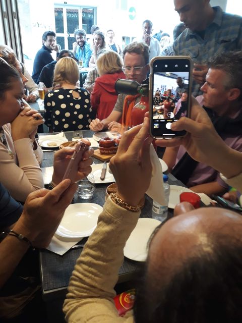 Faro: Old Town Guided Walking Food Tour - First stop: an introduction to Faro through food