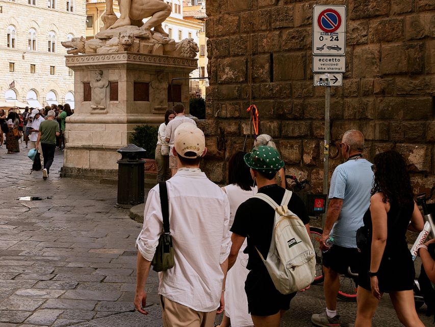 Florence: City Highlights Walking Tour & Wine Windows Option - Is $22 a good value?