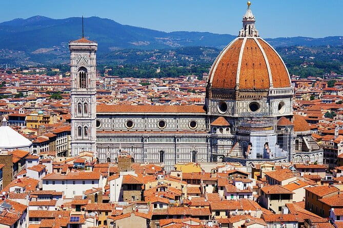 Florence: Duomo Complex with Tickets & City Walk Guided Tour - Why this Duomo tour works well in Florence