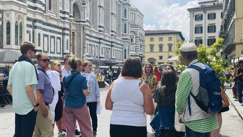 Florence Duomo Square Guided Walking Tour with Entry Tickets - Giotto’s Bell Tower and Florence’s Gothic style
