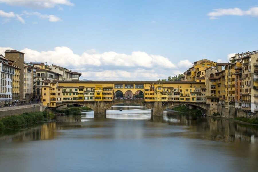 Florence: Heart of Florence Guided Walking Tour - Via Calzaioli and the city’s everyday center
