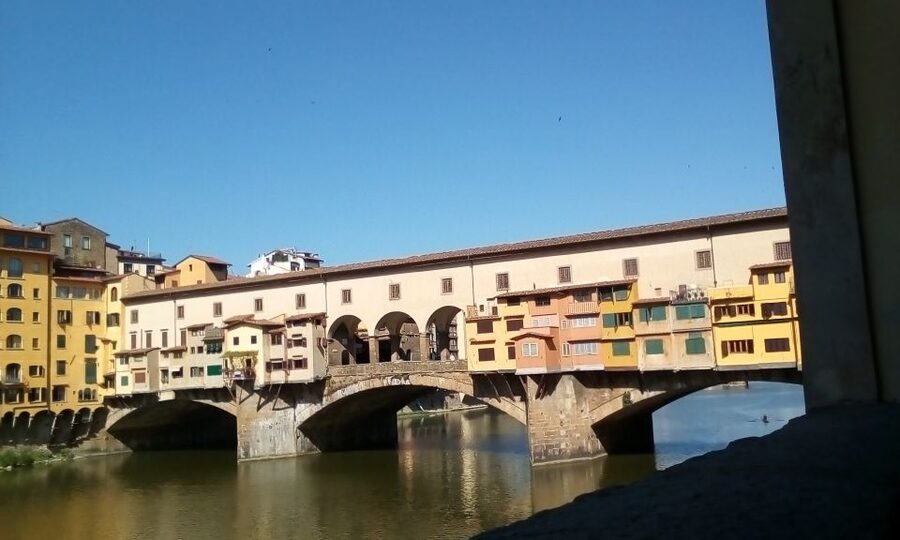 Florence: LGBTQ Renaissance Walking Tour with Mila - Why this Florence walking tour feels different