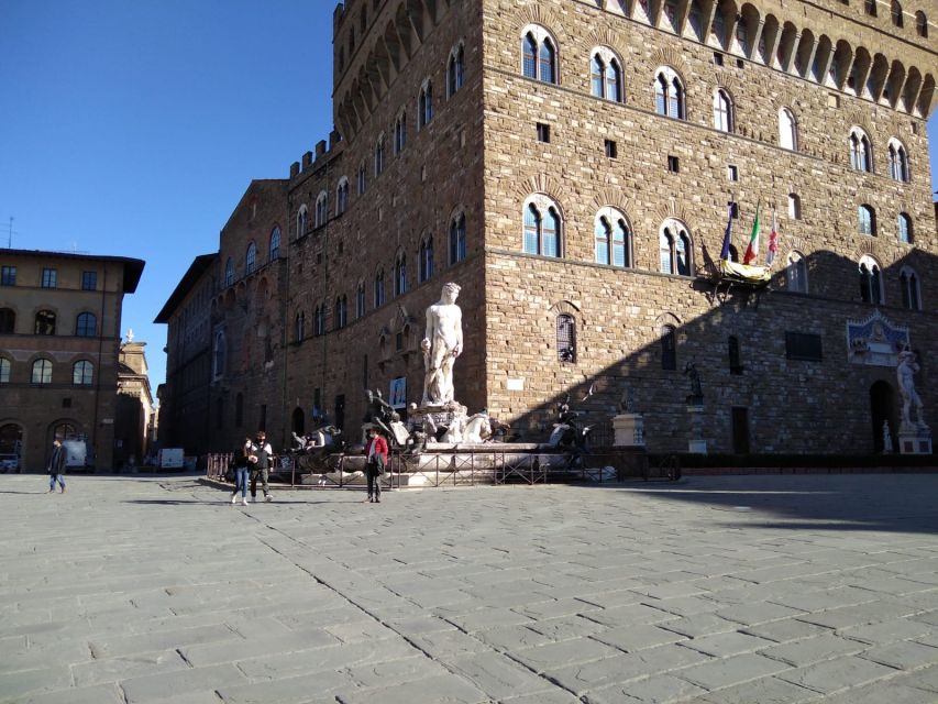 Florence: LGBTQ Renaissance Walking Tour with Mila - Crossing Santa Trinita to Pitti Palace Square
