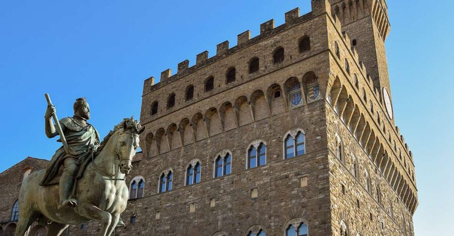 Florence: Mysteries of the Medici Guided Walking Tour - Why the Medici story works so well on a walking tour