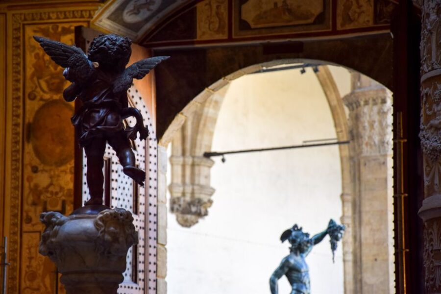Florence: Mysteries of the Medici Guided Walking Tour - Who should book this Medici walk?