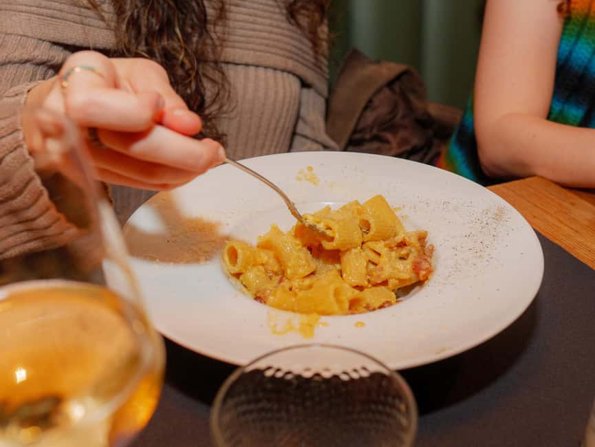 Florence: Private Food Walking Tour with Tuscan Classics - Chianti, conversation, and the value of a private guide