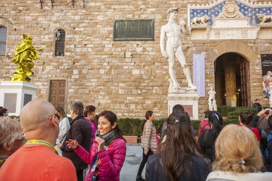 Florence: Private Walking Tour of Florence's Hidden Gems - Repubblica Square and the Florence Duomo