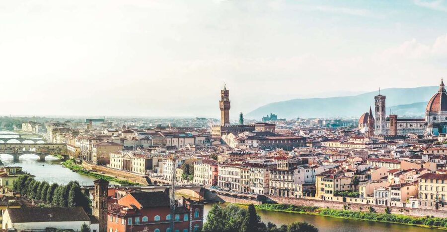 Florence: Private Walking Tour with a Local - Starting at Piazza della Repubblica or Caffè Gilli