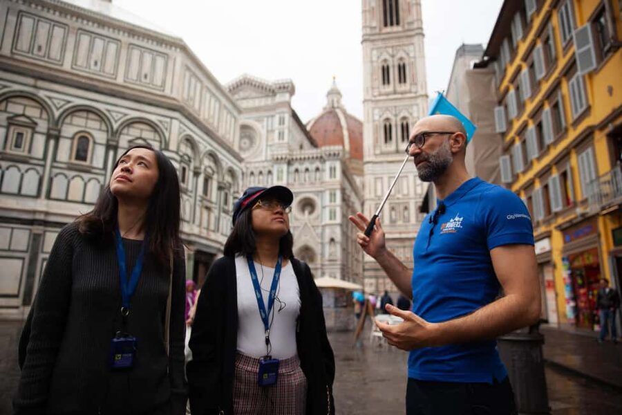 Florence Walking Tour & Skip-the-Line David at Accademia - Piazza della Repubblica and the Changing City