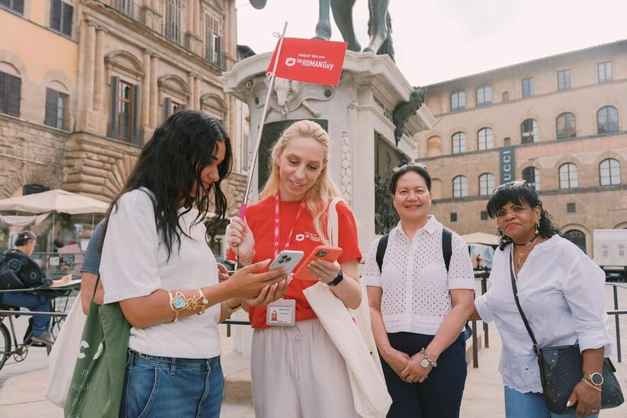 Florence: Walking Tour with David, Duomo & Uffizi Gallery - Porcellino, Piazza della Signoria, and Ponte Vecchio