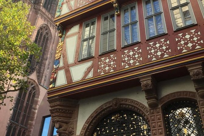 Frankfurt Highlights English Walking Tour - Old Nicholas Church and the rebuilt old town