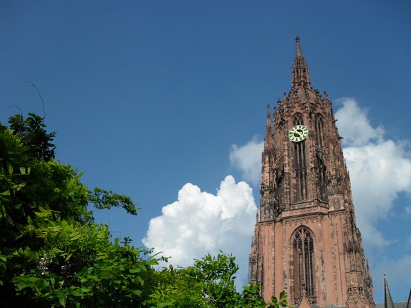 Frankfurt Highlights English Walking Tour - The Old Jewish Cemetery and Frankfurt’s difficult memory