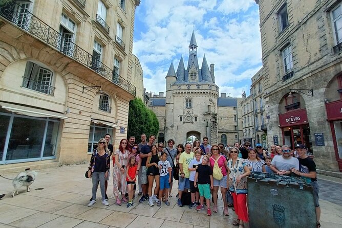 Free Walking Bordeaux Tour ENG + 1 glass of wine (Tip based) - Porte Dijeaux and the city’s old gateways