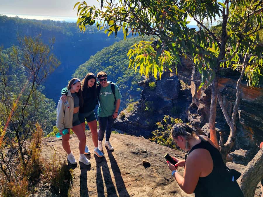 From Sydney: Blue Mountains Tour with Waterfall Walk & Lunch - The Guide Makes the Difference
