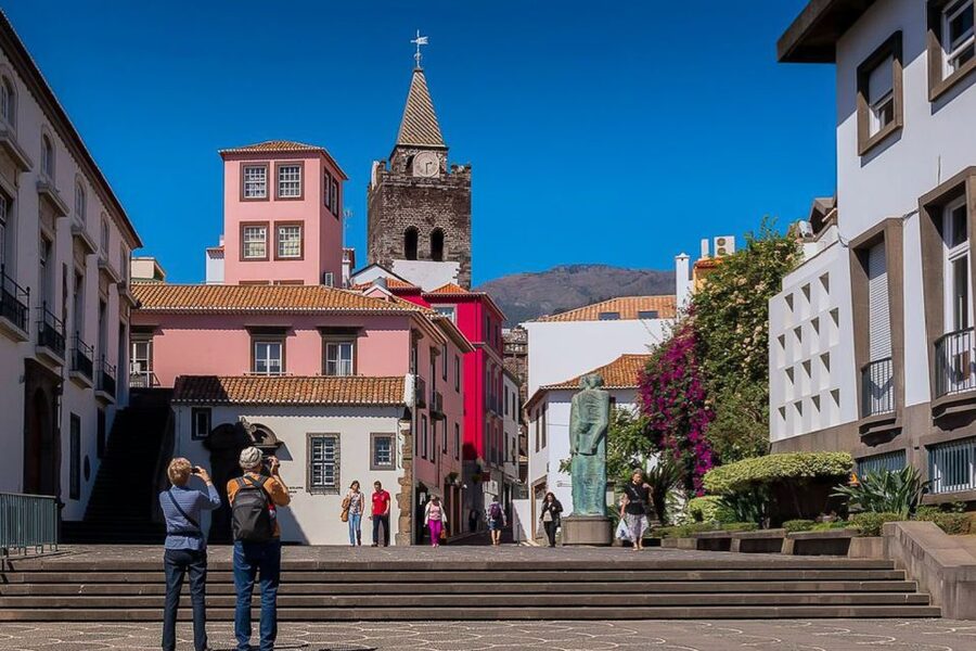 Funchal: Old Town Walking Tour - The Jesuits’ Church and the walk back