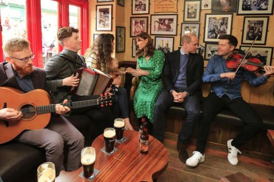 Galway: Food and Culture Walking Tour with Tastings - Strengths and limitations at a glance
