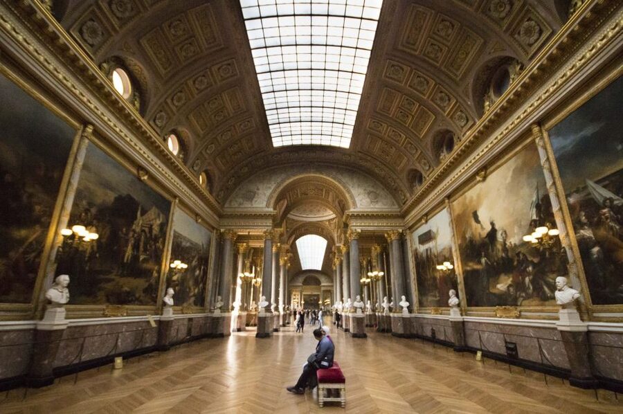 Gardens of Versailles Walking Tour & Palace Entry - Understanding Louis XIV through the gardens